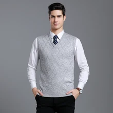 Модные брендовые мужские свитера, пуловер с v-образным вырезом, Облегающие джемперы, вязаный жилет без рукавов, осенняя повседневная мужская одежда в Корейском стиле