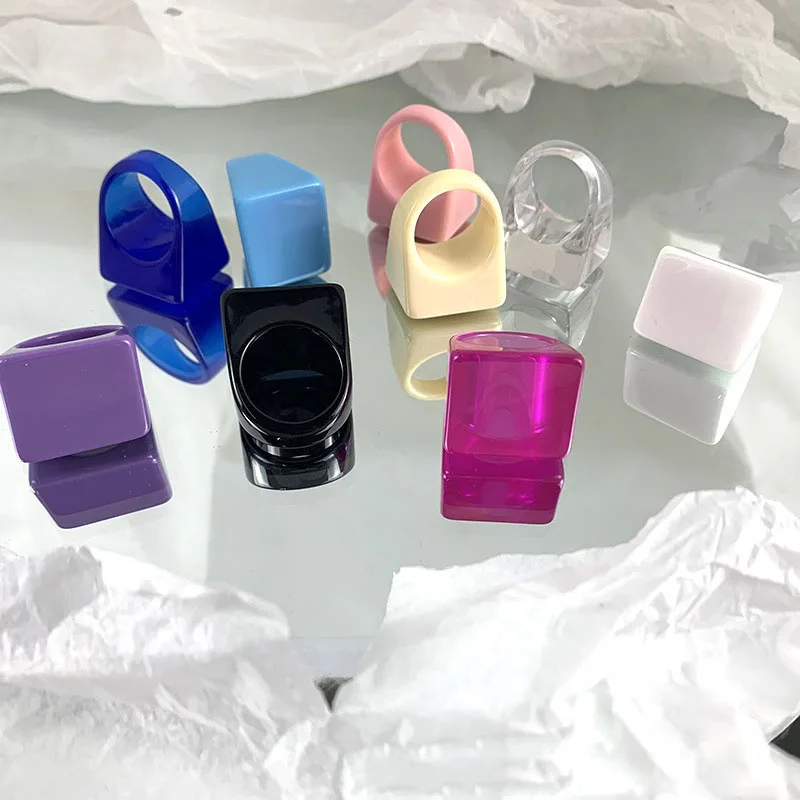 Fashion Multicolor Acrylic Resin Finger Ring For Women Vintage Colorful Geometric Square Ring Wedding Bands Party Birthday Gift finger ring wedding rings wedding ring