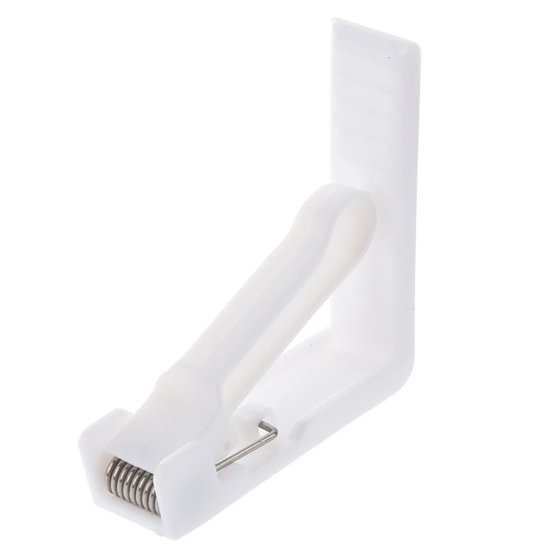 

4 Pcs Table Cloth Cover Spring Loaded White Plastic Tablecloth Clips