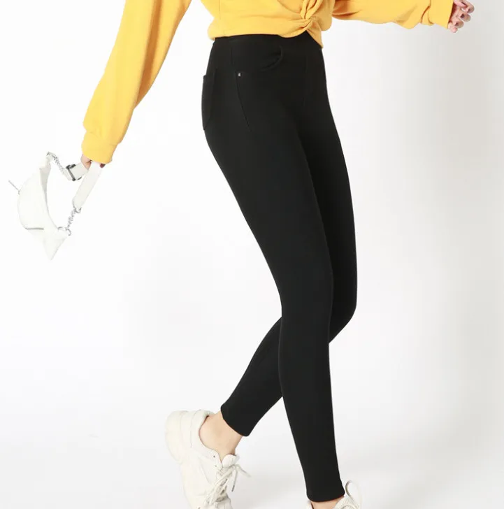 Black one button Теплые с флисовой подкладкой Леггинсы Джинсы для женщин; Большие размеры, хорошо тянется в ЕС тела Стиль ouc637 - Color: Black one button
