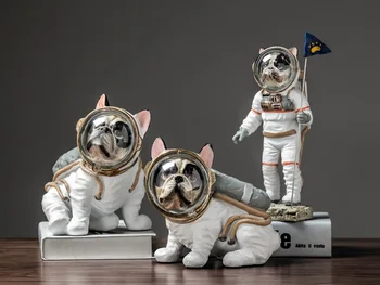 

Max.Height 26cm Desktop Mini Statue of Astronaut Dog / Set of 3 Resin Made Space Dog Laika with Spacesuit