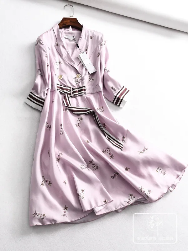 

A Generation of Ladies' Gentle Elegant Elegant Smart Wind Waist Hugging Printed Splicing Dress Women's Entity