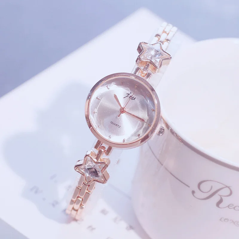 

Newest Luxury Diamond Design Quartz Retro Fashion Casual Bracelet Watch Waterproof Shock Resistant Clock Reloj Mujer Gentle Girl