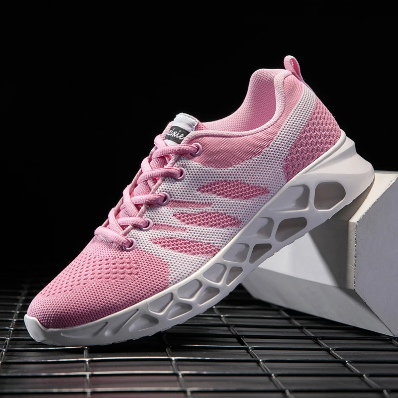

2020 New Running Shoes For Men Light Weight Gym Shoes Mens Breathable Knit Sport Shoes For Ladies Cheap Woman Shoes Trainers