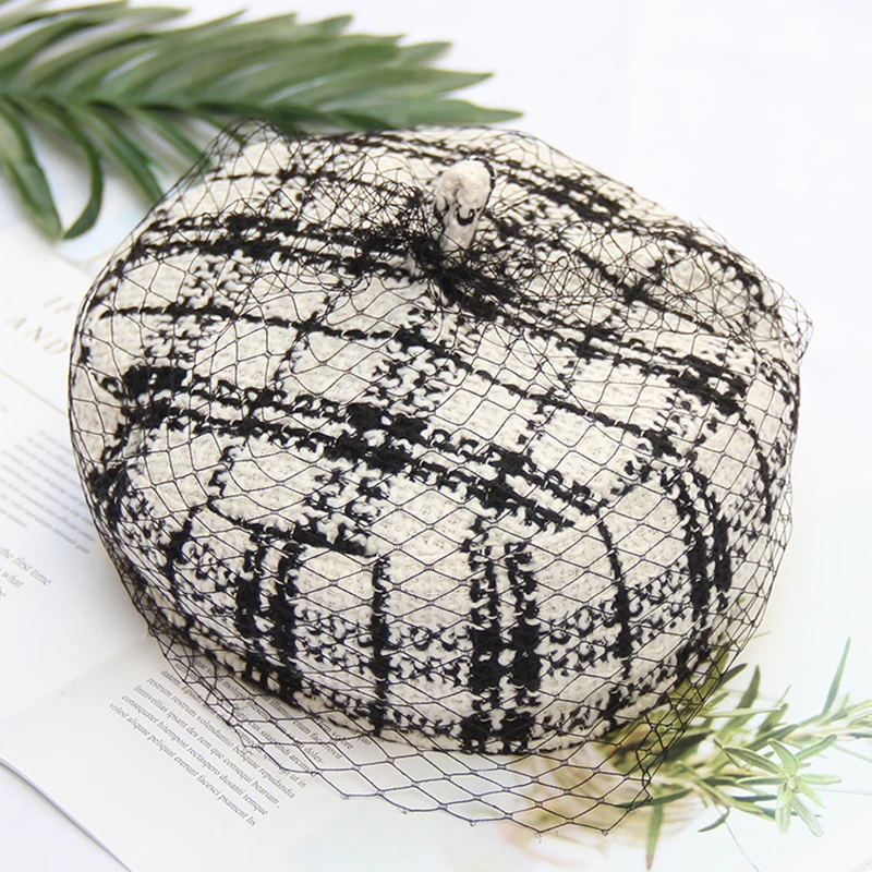 Casquette осенне-зимние черно-белые клетчатые сетчатые береты элегантные женские шляпы для художников шляпы для газетчиков BTM05