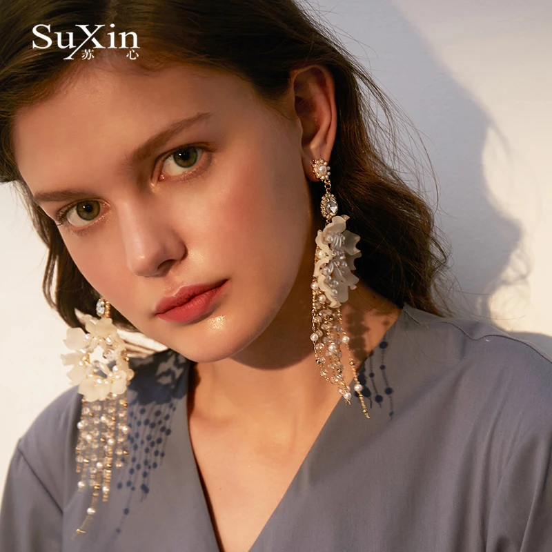 Корейские акриловые серьги Suxin прозрачные с цветами и кисточками для женщин