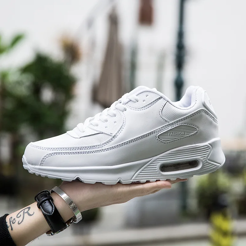 9923222073_379052672