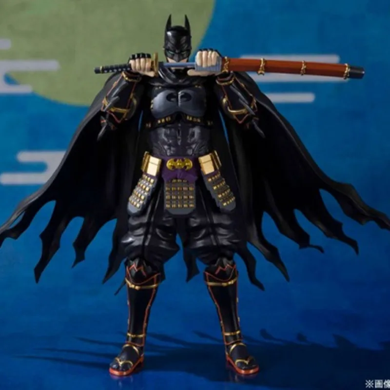

Cheng yuan Anime SHF Ninja Batman Warring States Batman Movie Mobile Garage Kit Model Ornaments