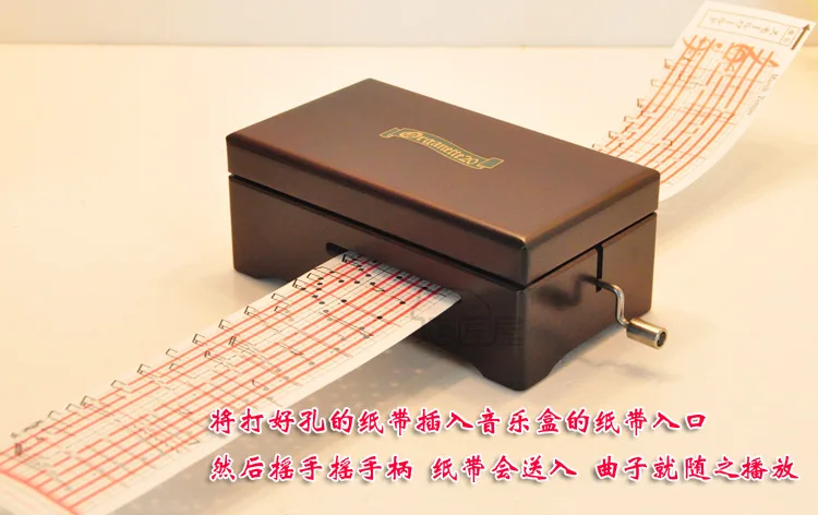 Free shipping A skillful craftsman house wooden hand tape music box can do stuff TDM202A since