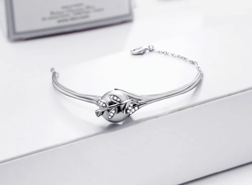 bangle with pearl (8)