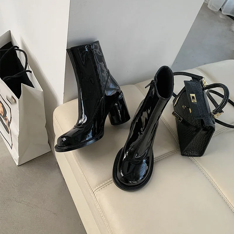 New Winter Patent Leather Round Toe Ankle Boots Woman Round High Heels Short Boots Woman Runaway Knight Boots Woman