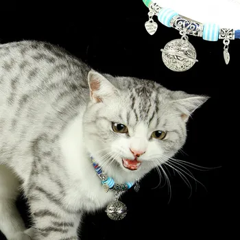 

Pet Decoration Cute Japanese Cat Collar Cat Accessories Custom Cat Collar with Bell Adjustable Size Beautiful Pugs Puppy Collar