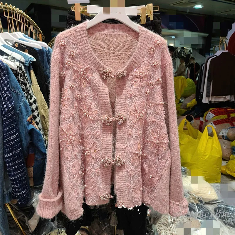 

2020 Autumn and Winter New Heavy Duty Shoulder Beads Rhinestones White Pink Mid-Length Lazy Wind Sweater Coat Cardigan Knitwear