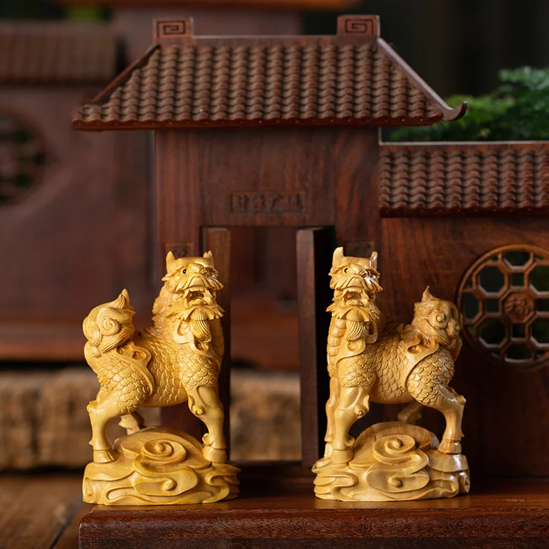 10 см Счастливое животное Kylin статуя маленький подарок деревянная Kirin Qilin ремесла