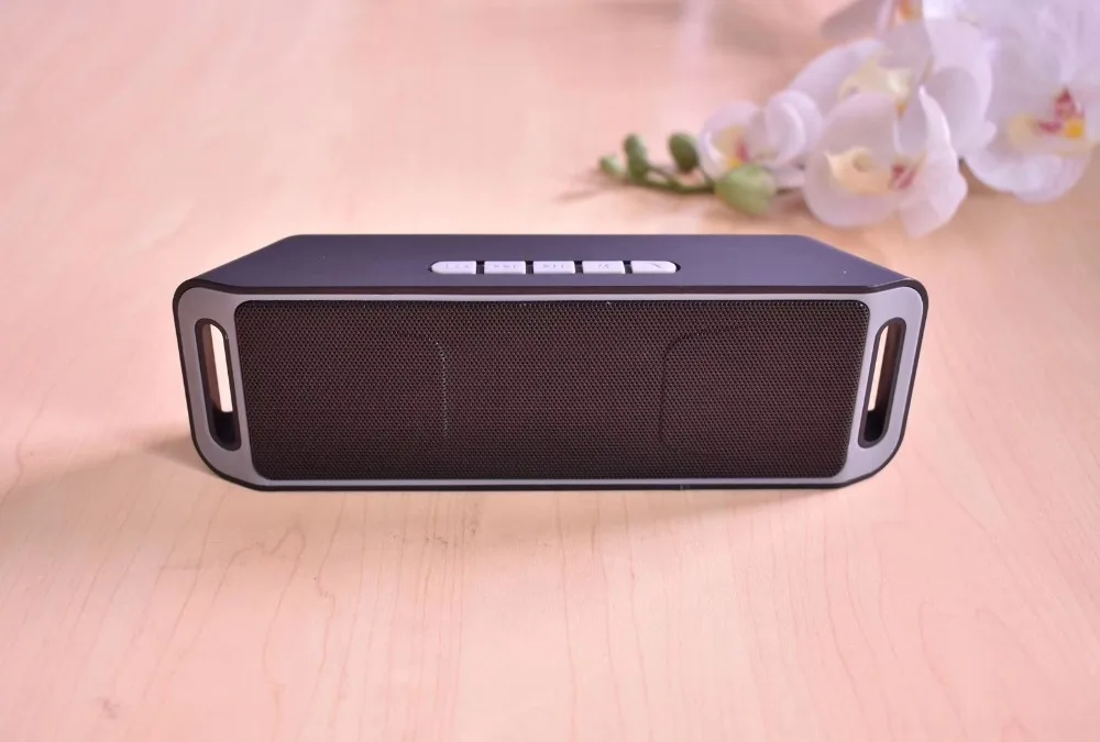 10629775378_1311449442