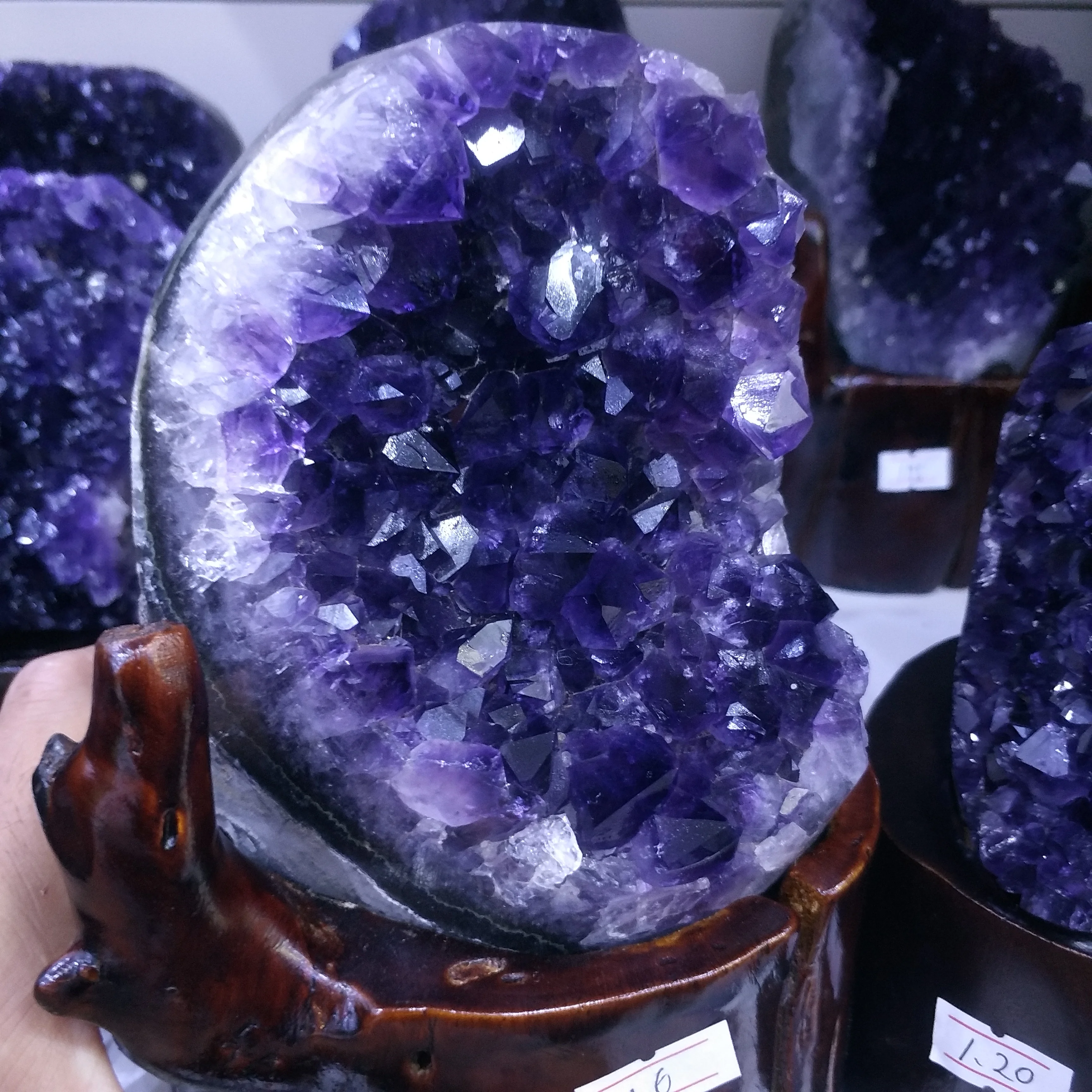 1,4 кг естественного фиолетового цвета с украшением в виде кристаллов кластера натуральный Уругвайский аметист Пещера украшения+ основание