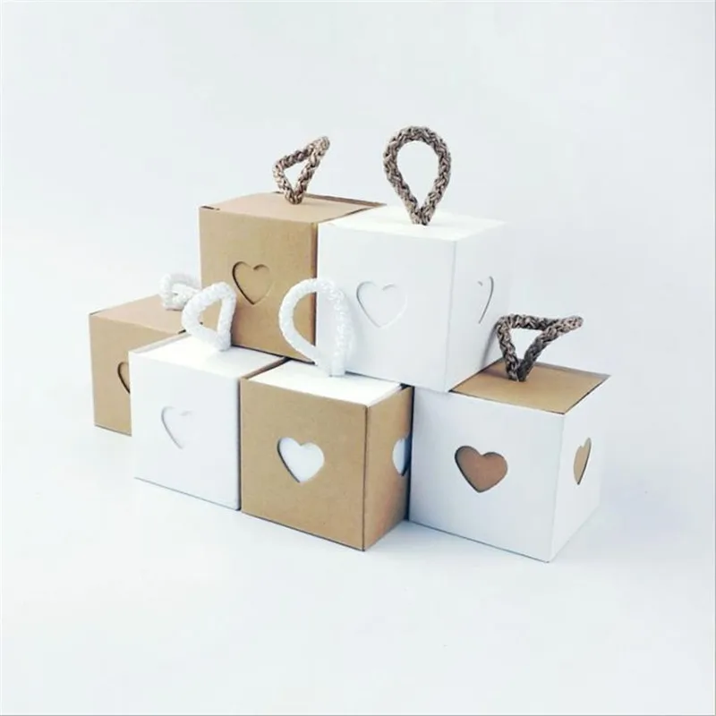 

Heart-shaped small kraft Paper Box, White And Brown Cardboard Gift Box, Inside And Outside Kraft Paper Packaging Candy Box