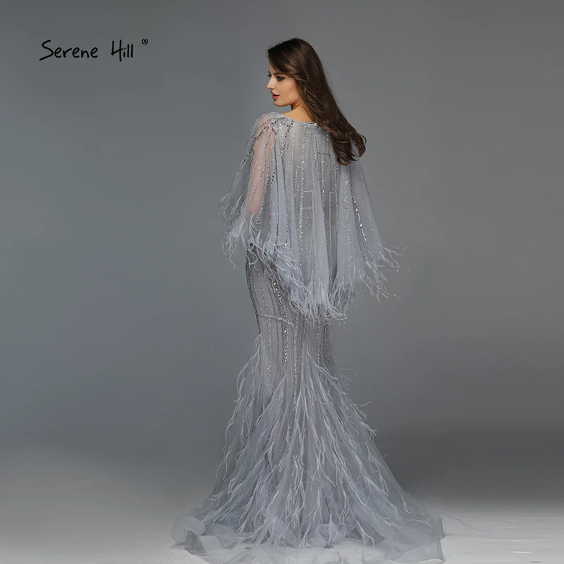 Grey O-Neck Feathers Crystal Prom Dresses Dubai Design Sleeveless Luxury Sexy Prom Gowns Serene Hill BLA70153