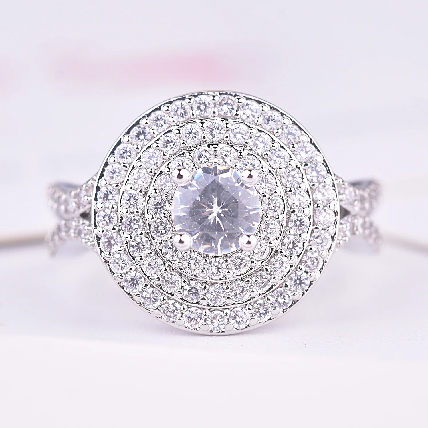 Copper Silver Color Anillos Fashion Jewelry Rings For Women Round White Zirconia Environmental Rhinestone Wedding Rings