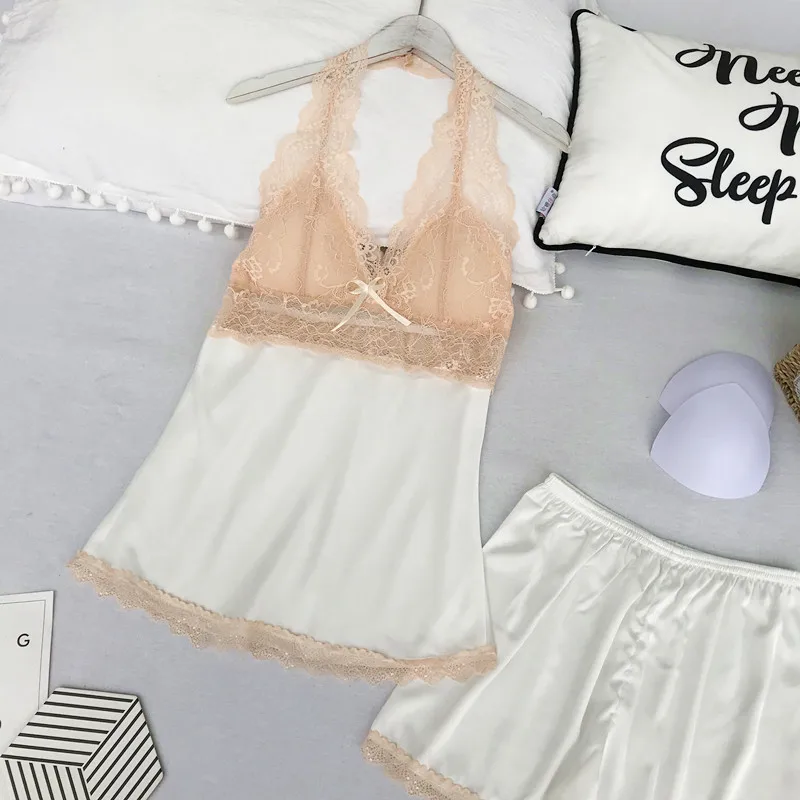 12818576897_383628695