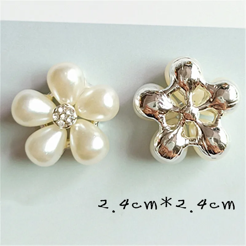 크리스마스 라인석 진주 꽃 버튼, 웨딩 장식, 금속 브로치, 헤어 보우, DIY 쥬얼리 공예, 24mm * 24mm, 로트당 10 개