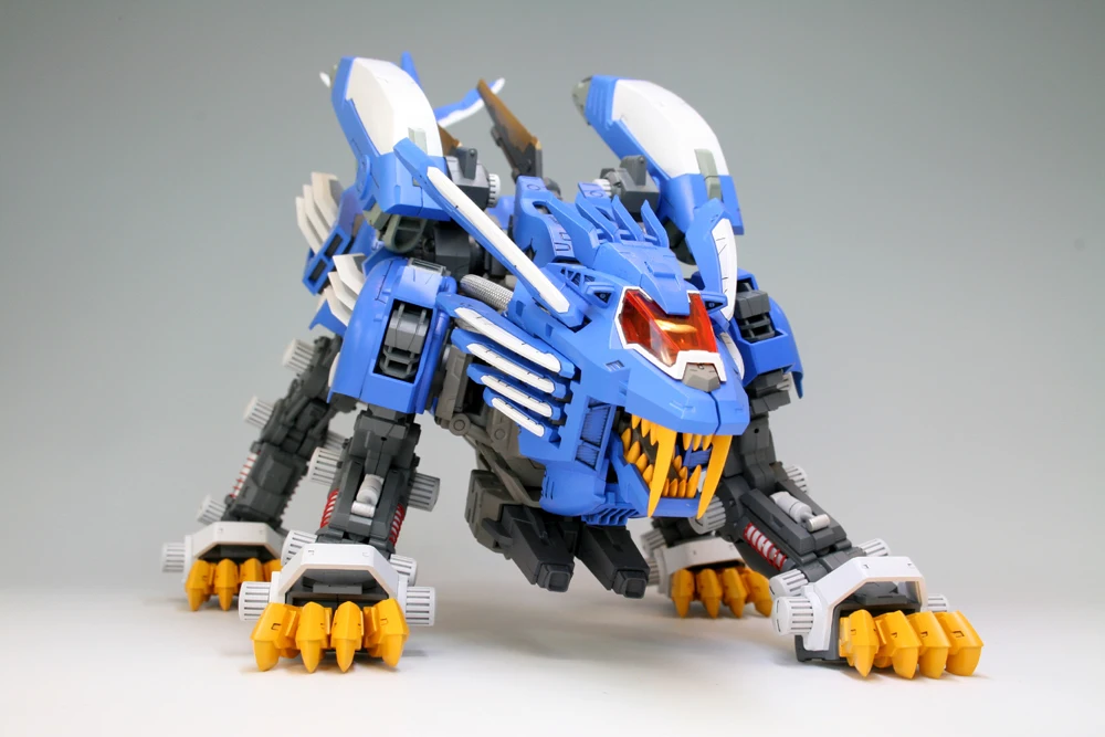 

2019 HOT 1/72 ZOIDS Blade Liger Gundam Assembled model Anime Action Figure Birthday Christmas gift