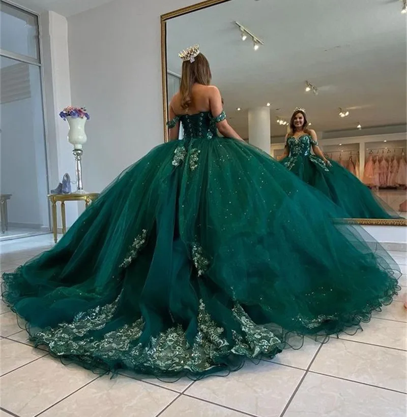 Emerald Green Quinceanera Dresses for ...