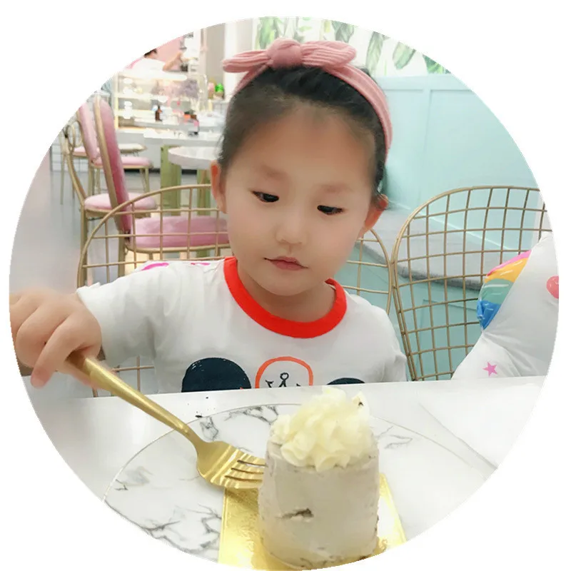 9198585892_1787996974