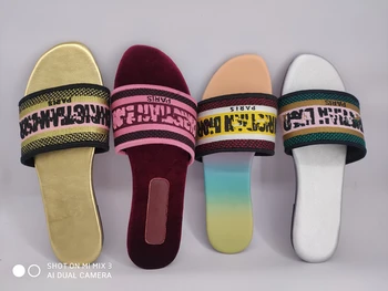 

2020 New Luxury Designer women high quality Leather soled slippers Classic sheepskin foot pads straw slippers size35-43