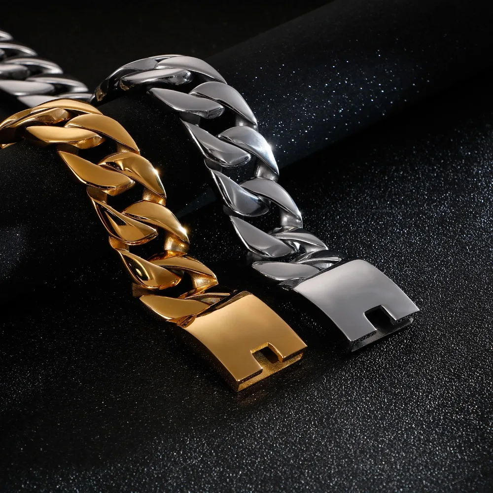 11240338064_1444049956