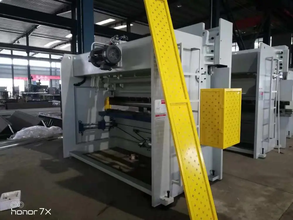WE67K автоматический пресс тормоз cnc автоматический гибочный станок для продажи
