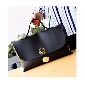 

2020 Street Large Metal Round Buckle Decoration Handbag Simple Large Capacity Women's Bag