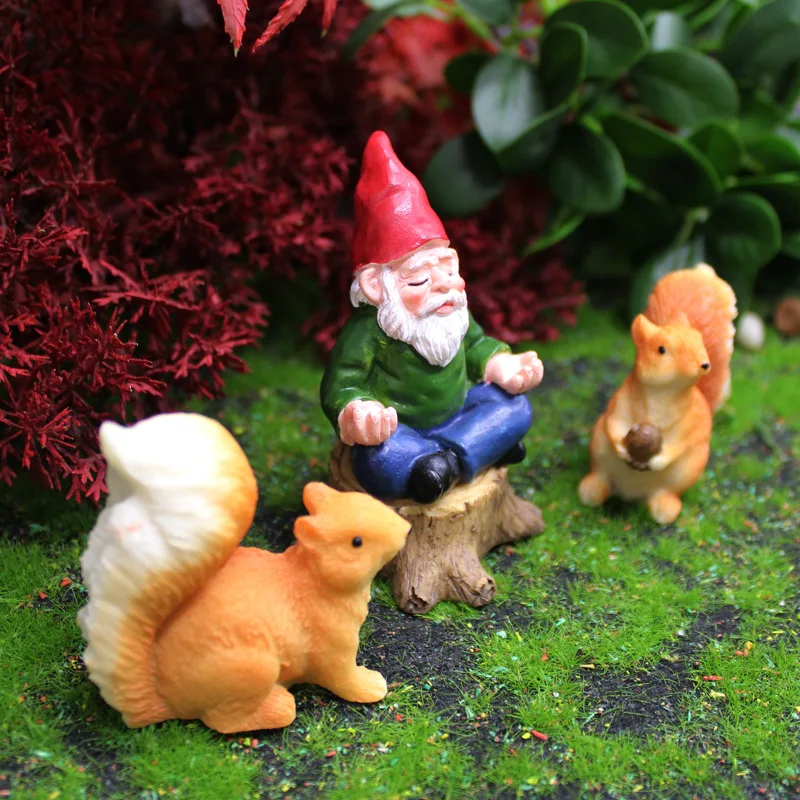 1 Set Mini Fairy Garden Drunk Yoga Gnomes Miniature Ornaments Set Dwarf Bonfire Statues for Flowerpot Garden Decor Accessories