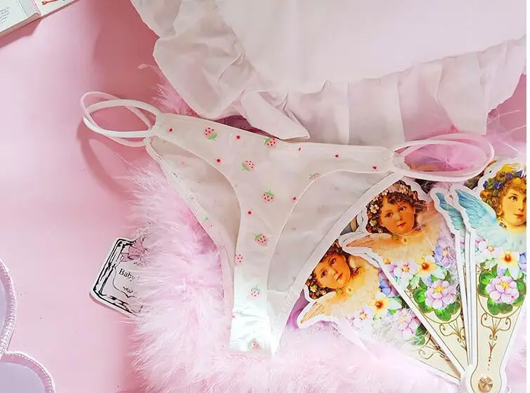 Японское Сексуальное ГОРЯЧЕЕ нижнее белье, женские Трусы-стринги Kawaii, женские стринги, милый клубничный молочный шелк с принтом, хипстерские трусики для девушек