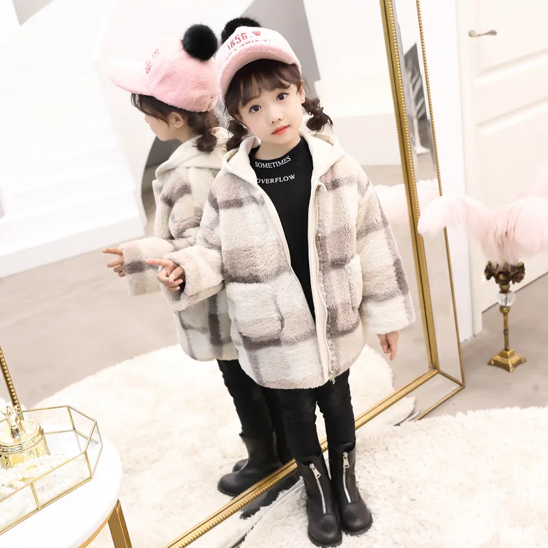 

New Winter Children Down & Parkas 3-13Y European Style Boys Girls Warm Outerwear Color Pink Beige Hooded Coats for Girls Clothes