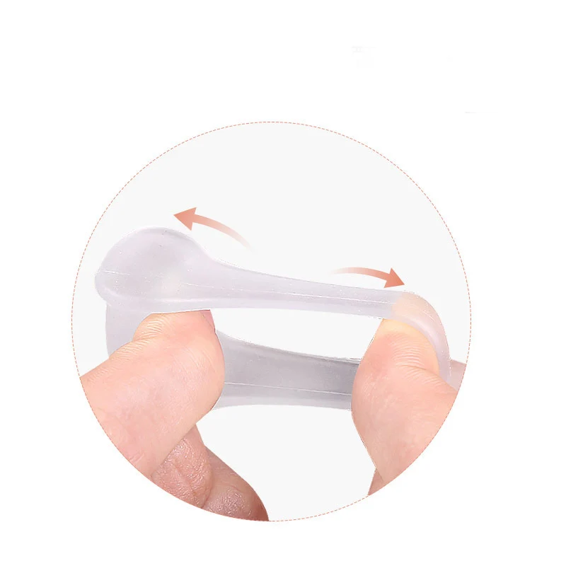 Toe Separators Toe Corrector Toe Spreader Finger Toe Separator Toe Protectors 2Pieces = 1Pair Orthosis Feet Care Pedicure Supplies Silicone Gel Two Hole Toe Separator Protector Bunion Hallux Valgus Adjuster