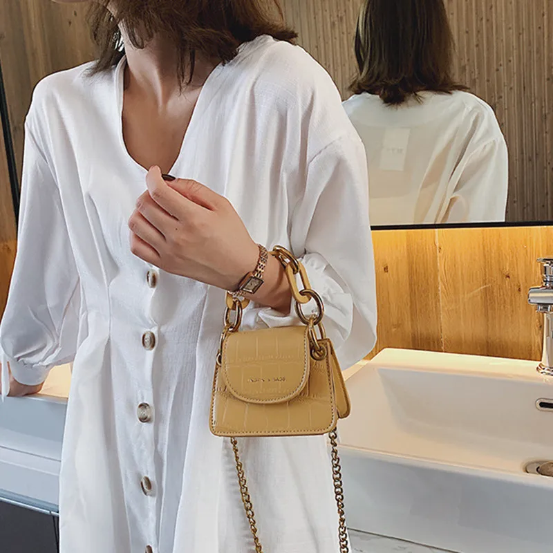 

2019 Korean Version Of The Wild Stone Pattern Single Back Messenger Bag Fashion Chain Small Square Bag