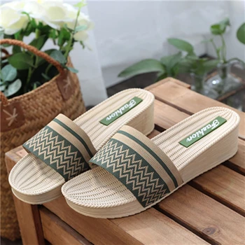 

Cresfimix pantoufles mignonnes de femmes women cute soft pu leather slippers lady fashion animal print slippers casual slides