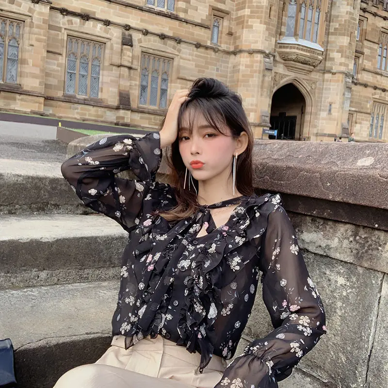 Korean Style Elegant Black Floral Blouse