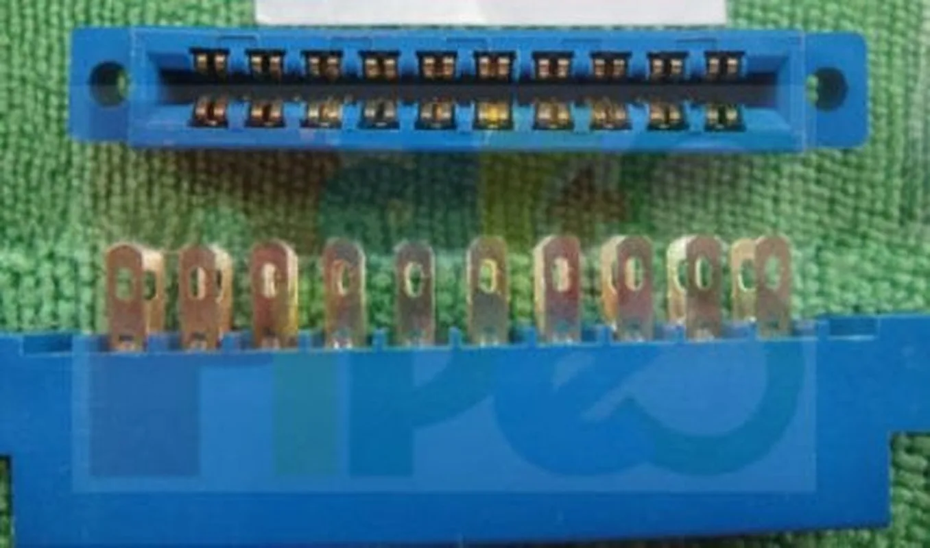 1 шт. коннектор для края карты 2x10 рядов 20 контактов 3 96 мм Шаг 805 Слот паяльная