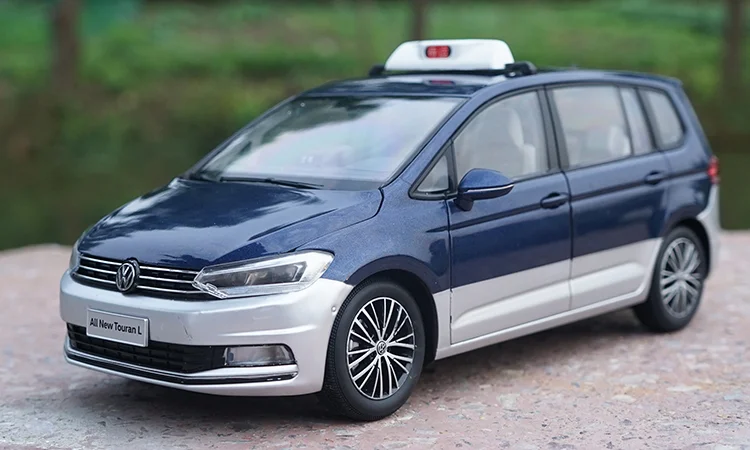 Авторизованный подлинный 1/18 Масштаб Volkswagen все новые Touran L коричневый на Рождество/День рождения подарок, коллекция