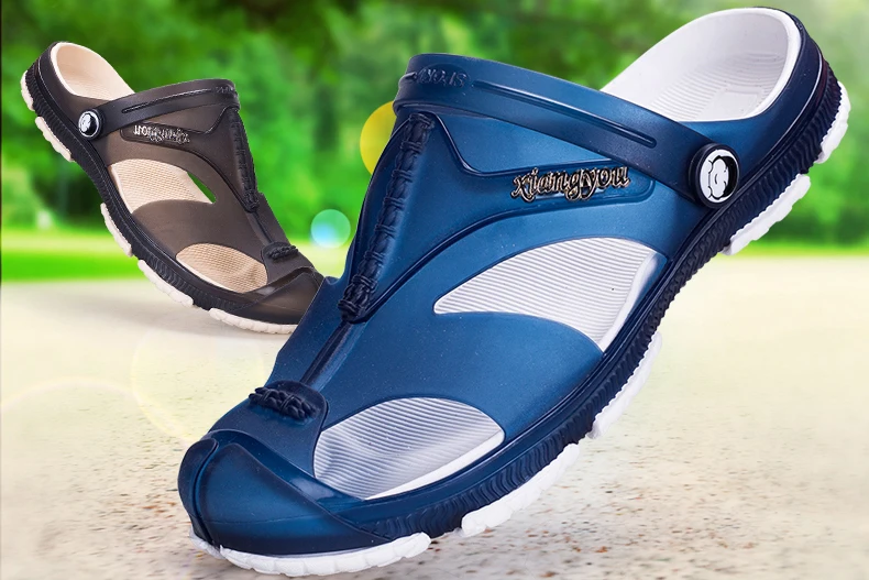 Summer Men Slippers Clogs Slip-On Garden Shoes Breathable Man Sandals Plus Size Male Beach Shoes Flip Flops Quick Dry