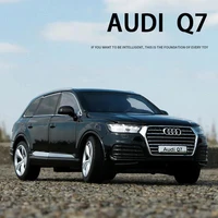 1:32 Scale Audi Q7 Sport SUV Alloy Car Model With Pull Back Sound Light Children Gift Collection Diecast Toy Model 2