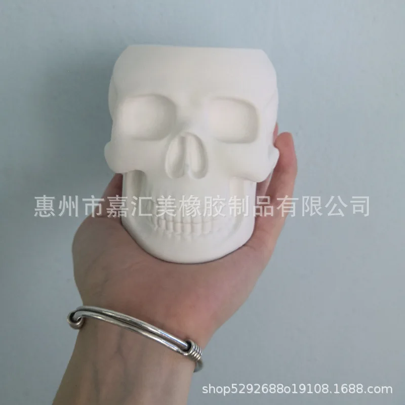 

Skull Flower Pot Silicone Mold for DIY Handmade Aromatherapy Candle Ornaments Handicrafts Soap Mold Hand Gift Making