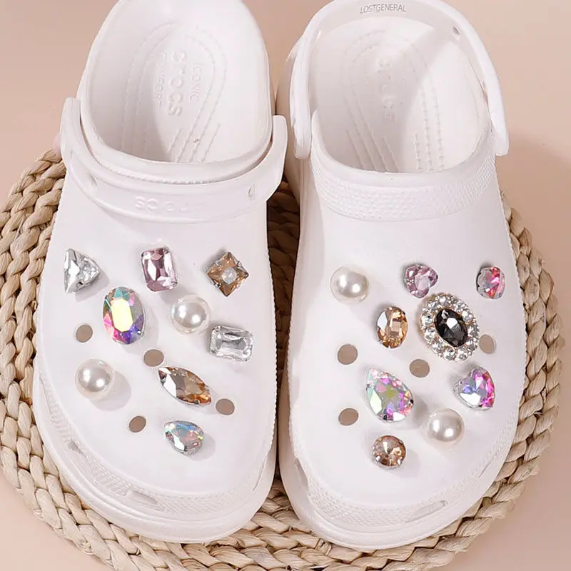 Luxury Rhinestone Pearl Croc Charms Designer DIY Gem Shoes Decaration Charm  for Croc Clogs Kids Women Girls Gifts