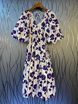 

2020 Spring and Summer New Women's Front and Back V-neck Printing Color Matching Lantern Short Sleeve Slim Dress 530