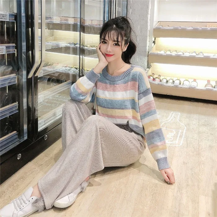 

Korean-style Sweet Graceful Contrast Color Pullover Loose-Fit Sweater Women's + Elastic Waist Casual Wide-Leg Trousers Two-Piece