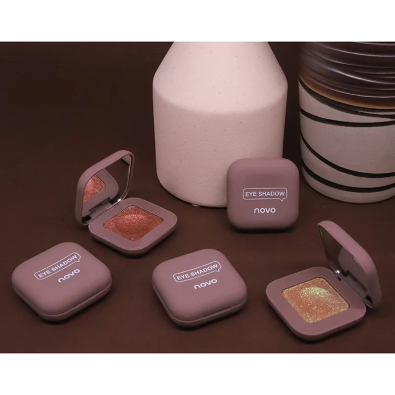 

Mashed Potato Monochrome EyeShadow Pearlescent Polarized Sequin Eyeshadow OA66