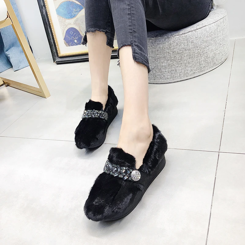 [DEAT] Round Toe Shallow Mink Fur Crystal Velvet Shoes Wedges Heels Shoes Women New Autumn Winter Fashion Tide 10F002