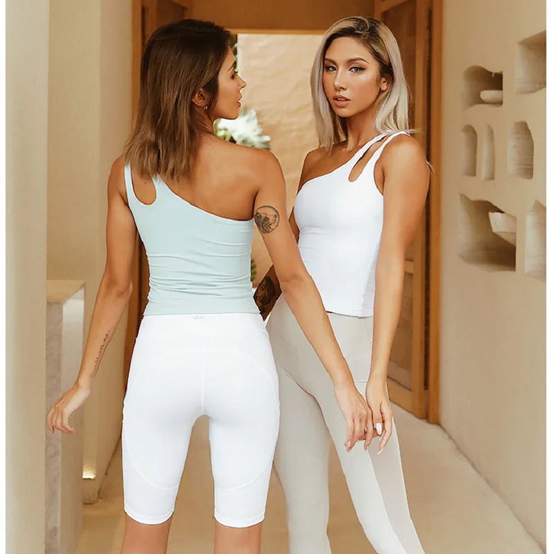 Yoga Thread Hollow-out Tight with Chest Pad Sports Vest main image 0